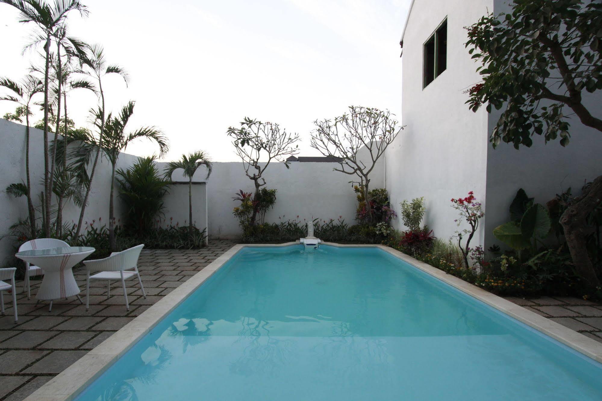 Spazzio Bali Hotel Kuta Lombok Zewnętrze zdjęcie